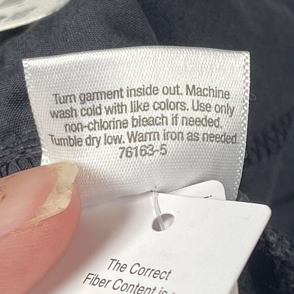 NWT St Johns Bay Women's Size 12T (32x32) Skinny Jeans Black Slimming Mid Rise - Picture 6 of 7